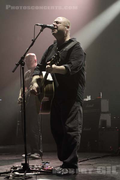 PIXIES - 2013-09-30 - PARIS - Olympia - Joey Santiago - Charles Michael Kittridge Thompson